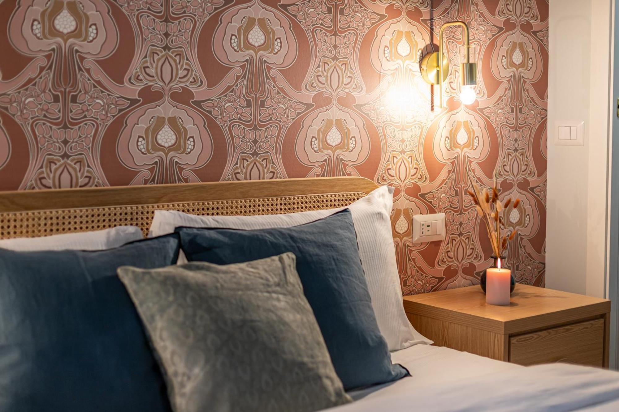Ambra - Elegant At The Imperial Forums Apartment